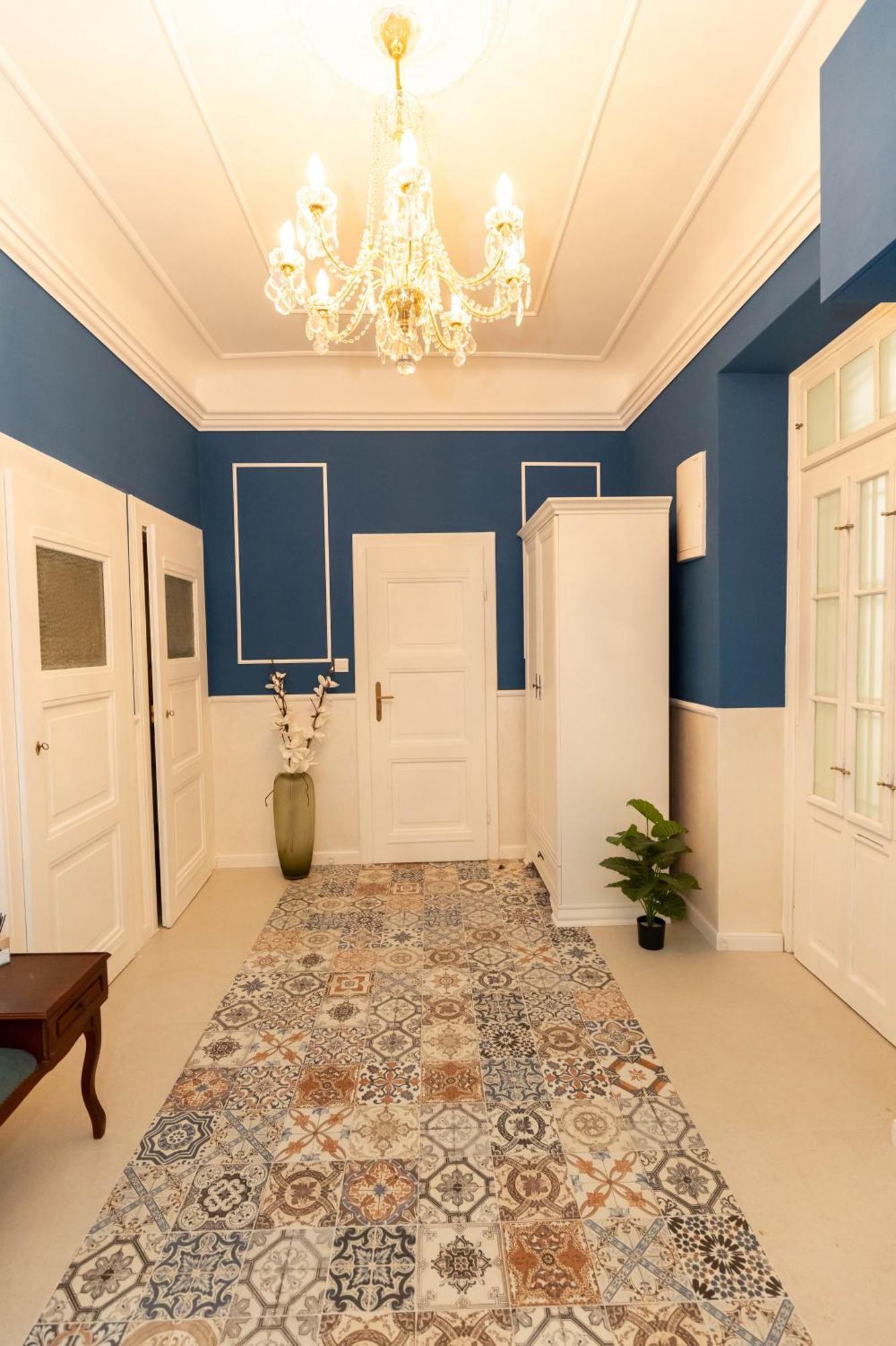 New, Stylish And Spacious Apartment Братислава Экстерьер фото