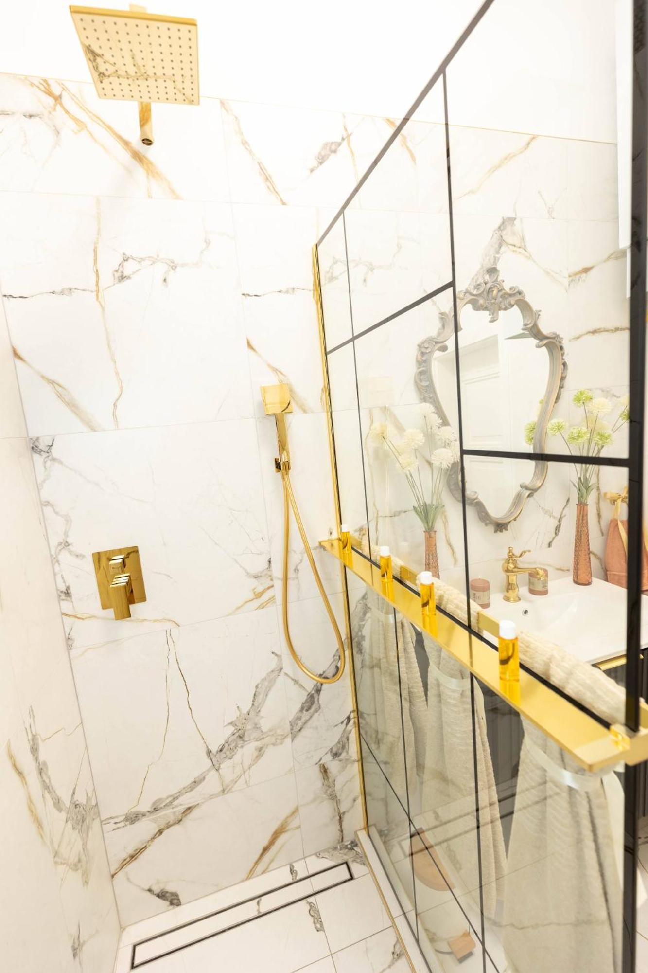 New, Stylish And Spacious Apartment Братислава Экстерьер фото